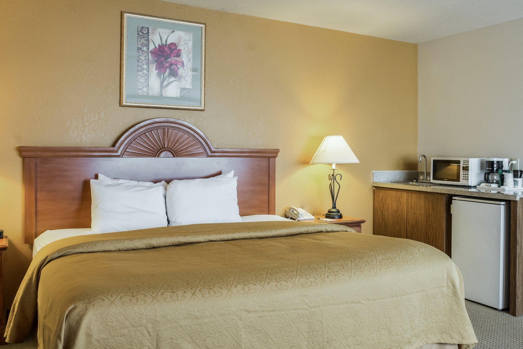 Quality Inn Huron מראה חיצוני תמונה